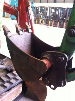 ขาย YANMAR B30V  DB21C27541