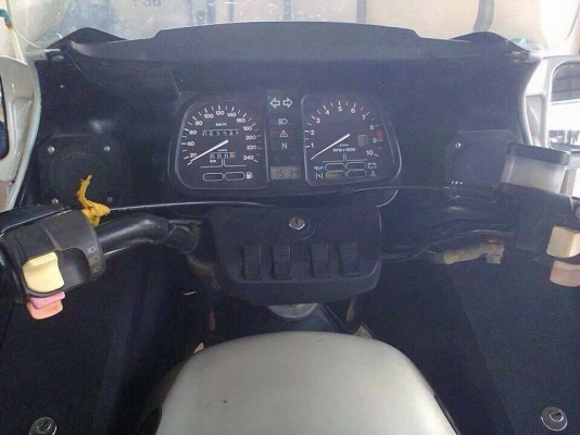 ธารนนทบุรี//ขาย bmw K 100 LT เดิมๆสวยๆ เครื่องสมบูรณ์มากๆ ระบบไฟใช้ได้ทุกจุด เอกสารอินวอยท์สรรพสามิตร ราคา 110,000 บาท