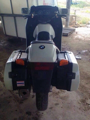 ธารนนทบุรี//ขาย bmw K 100 LT เดิมๆสวยๆ เครื่องสมบูรณ์มากๆ ระบบไฟใช้ได้ทุกจุด เอกสารอินวอยท์สรรพสามิตร ราคา 110,000 บาท