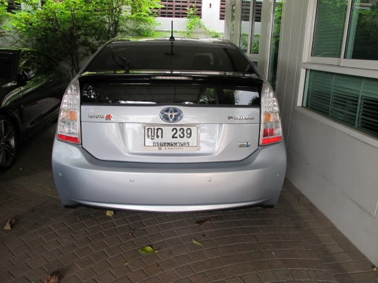 ต้องการขายรถ TOYOTA PRIUS ตัวTOP รถบ้านเจ้าของผู้หญิงขายเอง, สภาพเดิมๆ, ไม่เคยประสบอุบัติเหตุ, รถใช้น้อยมาก 74,000 กม. , มีเซนเซอร์ถอยหลัง, airbag คู่, เกียร์ไฟฟ้า, เครื่อง+เกียร์+ช่วงล่างสมบูรณ์ ขายถูกมาก 570,000.- รถอยู่หลักสี