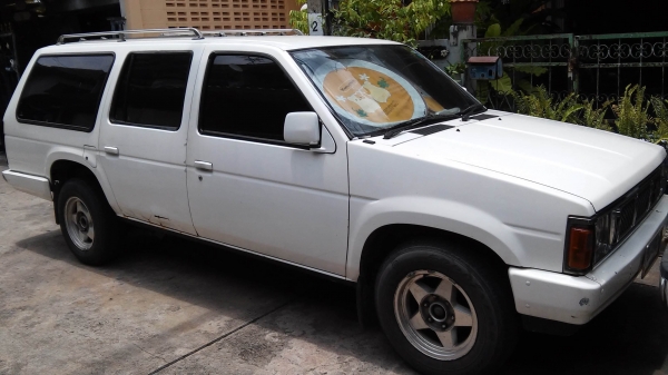 ## ขาย Nissan BIG-M Van 5Dr - 2.0 MT ปี 1990 ## ## ขาย Nissan BIG-M Van 5Dr - 2.0 MT ปี 1990 ##