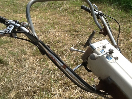 รถไถเดินตาม shibaura gd. 25 se