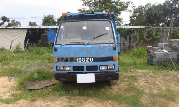 รถบรรทุก 6 ล้อ ISUZU ELF250  88 แรงม้า