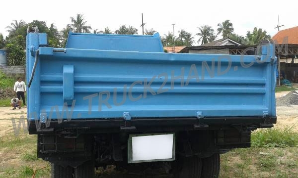 รถบรรทุก 6 ล้อ ISUZU ELF250  88 แรงม้า