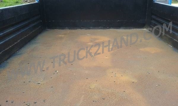 รถบรรทุก 6 ล้อ ISUZU ELF250  88 แรงม้า