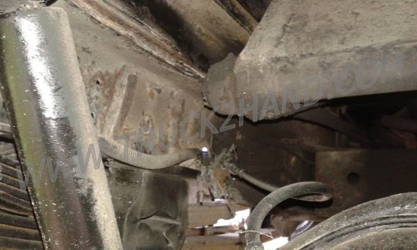รถบรรทุก 6 ล้อ ISUZU ELF250  88 แรงม้า