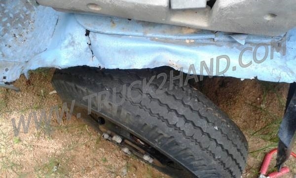รถบรรทุก 6 ล้อ ISUZU ELF250  88 แรงม้า