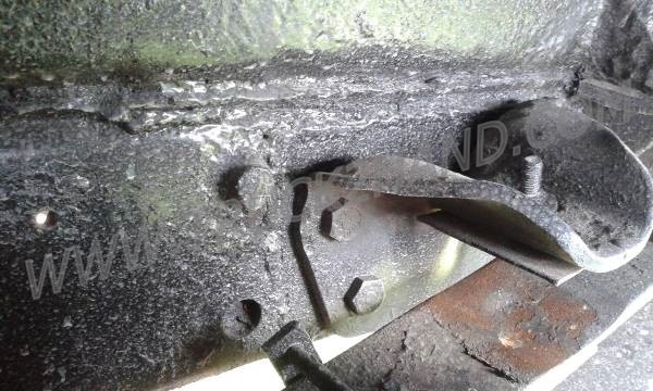 รถบรรทุก 6 ล้อ ISUZU ELF250  88 แรงม้า