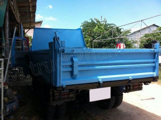 รถบรรทุก 6 ล้อ ISUZU ELF250 88 แรงม้า รถบรรทุก 6 ล้อ ISUZU ELF250 88 แรงม้า