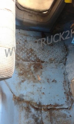 รถบรรทุก 6 ล้อ ISUZU ELF250  88 แรงม้า