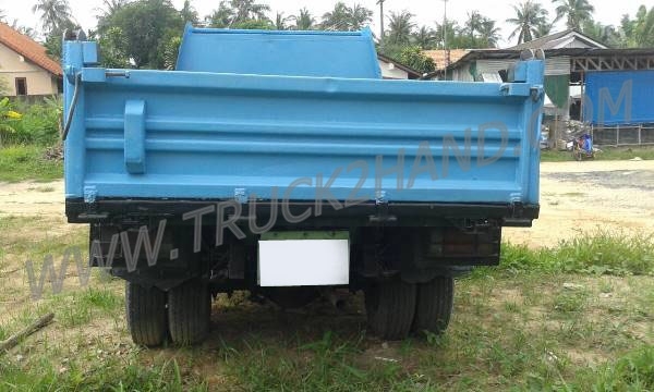 รถบรรทุก 6 ล้อ ISUZU ELF250  88 แรงม้า