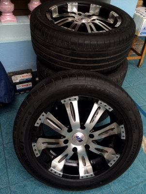 ขายล้อ 6รู139.7ขอบ 18x8 off+20 พร้อมยาง dunlop 245/50/18