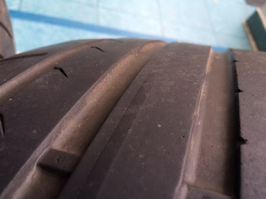 ขายล้อ 6รู139.7ขอบ 18x8 off+20 พร้อมยาง dunlop 245/50/18