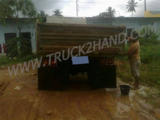 ISUZU 6 ล้อ ELF สภาพพร้อมใช้งาน