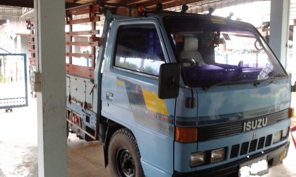 ขายNKR 88 แรงม้า รถห้างเดิมๆ