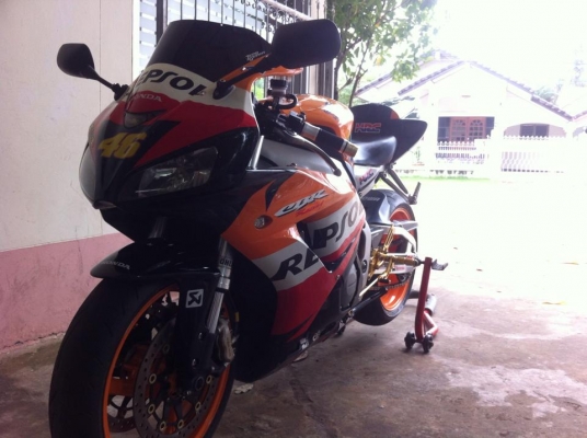 ขาย HONDA CBR1000RR REPSOL ปี2007 สภาพสวยมาก อินวอย์ สพม ขาย HONDA CBR1000RR REPSOL ปี2007 สภาพสวยมาก อินวอย์ สพม