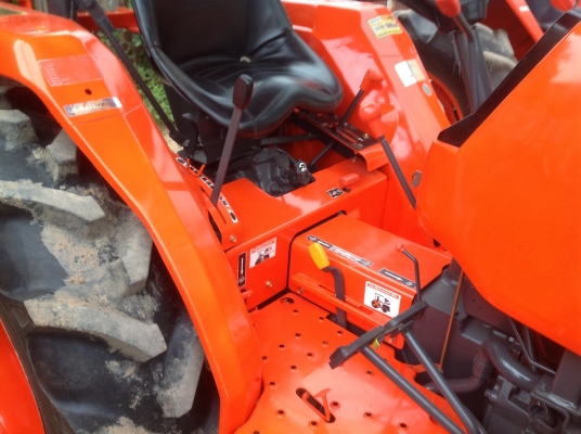 ปัญญาแทรคเตอร์มาแล้ว...จัดมาให้ครับ คูโบต้า L3408 ตัวเปล่า จัดส่ง อ.แม่ทา จ.ลำพูน