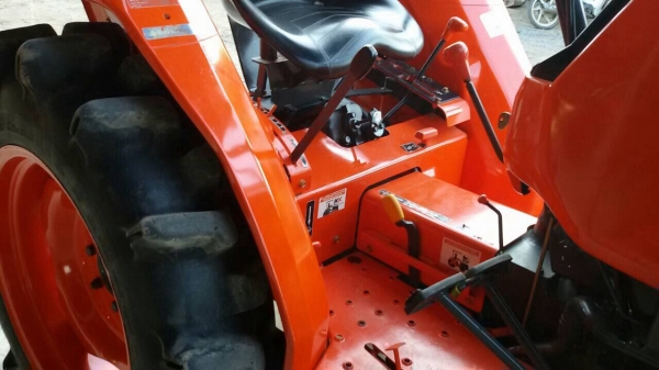 ปัญญาแทรคเตอร์มาแล้ว...จัดมาให้ครับ คูโบต้า L3408 ตัวเปล่า จัดส่ง อ.แม่ทา จ.ลำพูน