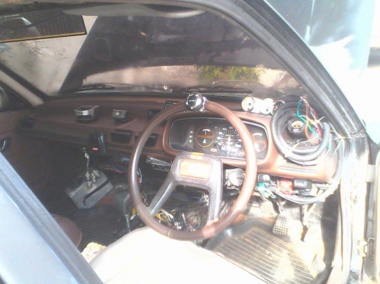 ต้องการขายรถเปอร์โย 505