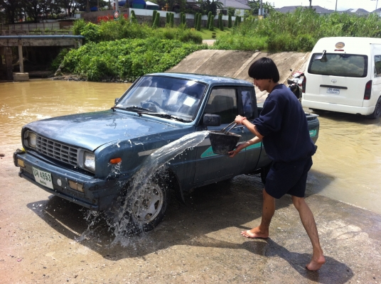 ขายมาสด้า แฟมิลี่1300cc