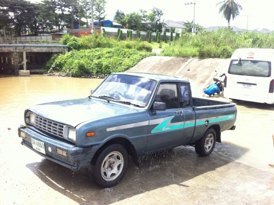 ขายมาสด้า แฟมิลี่1300cc