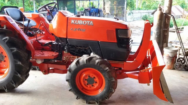 ปัญญาแทรคเตอร์มาแล้ว...จัดมาให้ครับ คูโบต้า L3408 ตัวเปล่า ( ใบมีดใหม่เพิ่ม 37,000) จัดส่งอ.ลานสักจ. อุทัยธานี