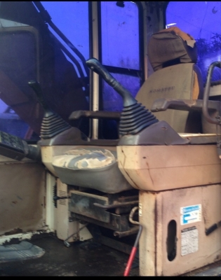 ขายรถ KOMATSU PC200-5