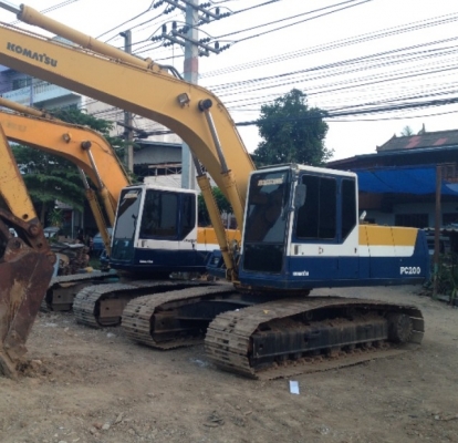 ขายรถ KOMATSU PC200-5