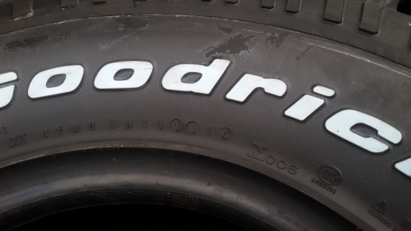 ขายยางใหม่ BF265 75 16 เส้นละ 8800