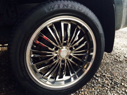 ขายแม็กสวยสวยขอบ20ใช้งานมา1ปี4เดือนราคาถูก