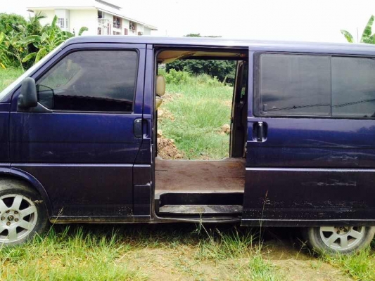 ขาย vw caravelle (ช่วงสั้น ประตูสไลด์2ข้าง) *หายากคับ ราคา150000