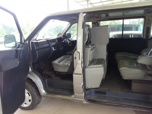 ขาย บอดี้รถvwตู้ caravelle(VR 6) ราคา65000บาท ขาย บอดี้รถvwตู้ caravelle(VR 6) ราคา65000บาท