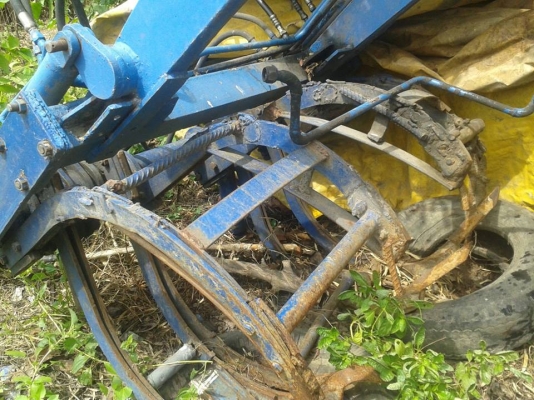 คีบอ้อยบาร์คู่อุปกรณ์พร้อมราคาไม่แพง พร้อมไช้ใช์งานได้บกติ