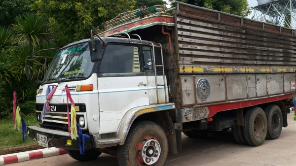 ขาย10ล้อ1เพลาวิ่งร่อง อีซูซู JCM 170 6BF1เครื่องดี แชชซีสวย เอกสารพร้อมโอน จัดไฟแนนซ์ได้ สภาพพร้อมใช้งาน