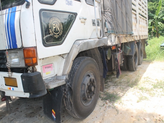 ฟูโซ่ FN215K 10ล้อ เพลาเดียวเครื่อง6D15สภาพดีพร้อมใช้งานเอกสารครบ