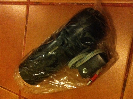 ขายไฟส่องป้ายสินค้า มือ1 ราคาเบาๆครับ