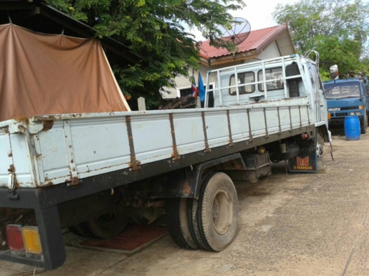 ขาย6ล้อบรรทุก อีซูซุ165ยาว 6.5 เมตร เครื่องดี แชชซีดี เอกสารพร้อม กระบะคาร์โก้ ขาย6ล้อบรรทุก อีซูซุ165ยาว 6.5 เมตร เครื่องดี แชชซีดี เอกสารพร้อม กระบะคาร์โก้