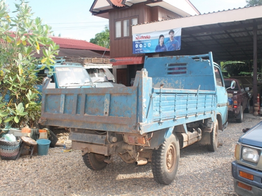 โตโยต้าไดน่า หนุ่มทางหลวงBU20เครื่องดีแซสซีสวยเลยครับดัมพ์ได้