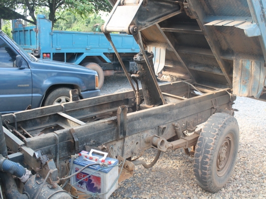 โตโยต้าไดน่า หนุ่มทางหลวงBU20เครื่องดีแซสซีสวยเลยครับดัมพ์ได้