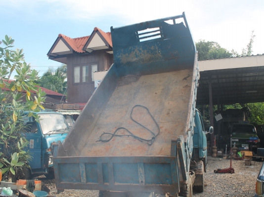 โตโยต้าไดน่า หนุ่มทางหลวงBU20เครื่องดีแซสซีสวยเลยครับดัมพ์ได้