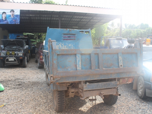 โตโยต้าไดน่า หนุ่มทางหลวงBU20เครื่องดีแซสซีสวยเลยครับดัมพ์ได้