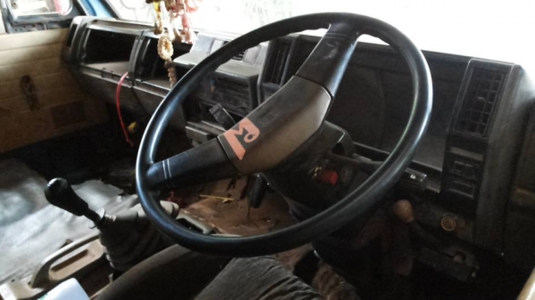 **398,000 บ.ต่อรอง**ขาย6ล้อสไตล์ขาลุย!!! ISUZU NPR59LU5 ห้างแท้ วางเครื่อง4HG1-130ฝาขาว(ลงเล่ม) เครื่องดี แรงดี แน่นดี เกียร์สั้นสาย เกียร์Rocky เข้าง่ายไม่หลุด พร้อมลุย ช่วงล่างใหญ่ F หน้า-หลัง คัสซีดี เก็บงานมา กระบะปูพื้นเหล็ก คอกเหล็ก ยาว4.30ม.สภาพดี