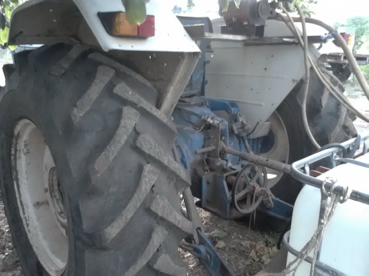 ขายด่วนครับ รถไถฟอร์ด 6600 เครื่อง T3 พร้อม อุปกรณ์ ผานดันหน้า และ ผาน 3 รถพร้อมใช้ เอกสาร เล่มทะเบียน ครับ