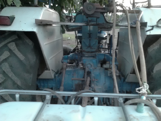 ขายด่วนครับ รถไถฟอร์ด 6600 เครื่อง T3 พร้อม อุปกรณ์ ผานดันหน้า และ ผาน 3 รถพร้อมใช้ เอกสาร เล่มทะเบียน ครับ