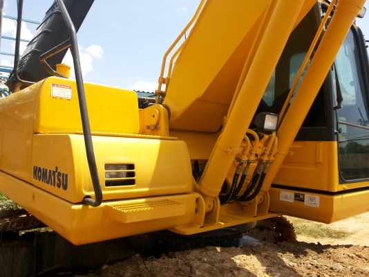 รถสวยKOMATSU  PC200-8  5800ชม.