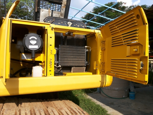 รถสวยKOMATSU  PC200-8  5800ชม.
