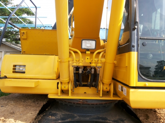รถสวยKOMATSU  PC200-8  5800ชม.
