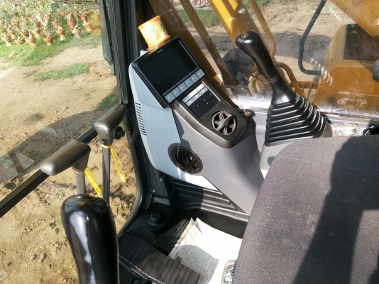 รถสวยKOMATSU  PC200-8  5800ชม.