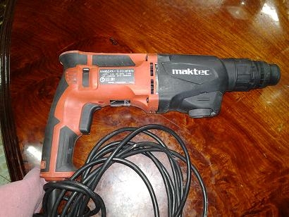 ขายสว่านโรตารี่ Maktec MT870 มือสอง ขายสว่านโรตารี่ Maktec MT870 มือสอง