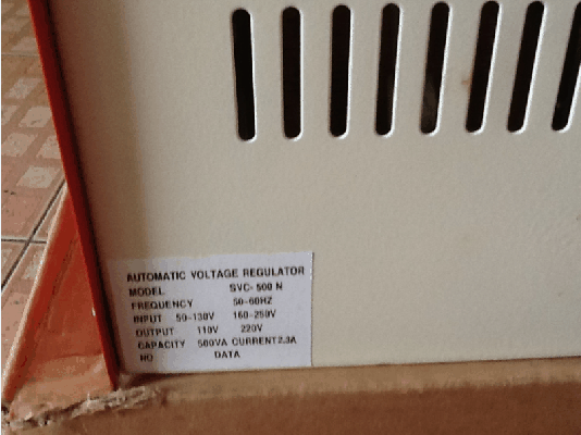 ขายหม้อแปลง-รักษาระดับแรงดันไฟ(AC. AUTOMATIC VOLTAGE REGULATOR) TAKAMURA SVC-500N INPUT 100V-220V OUTPUT 110-220Vของใหม่คับ.